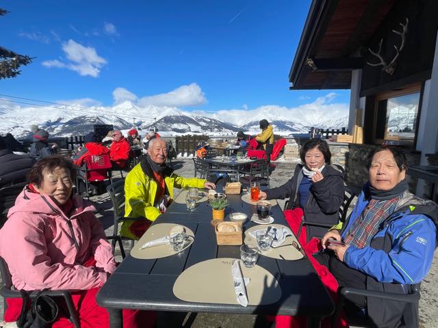 th_88229D17-329B-417C-9EF6-0299A715352B