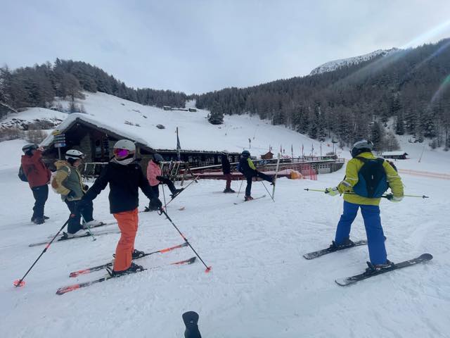 th_9CC60E74-9402-4564-96C4-81B677C43FD9