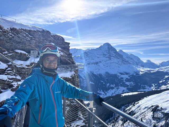 th_C0074536-F9A3-41F1-B745-0C53BB877281