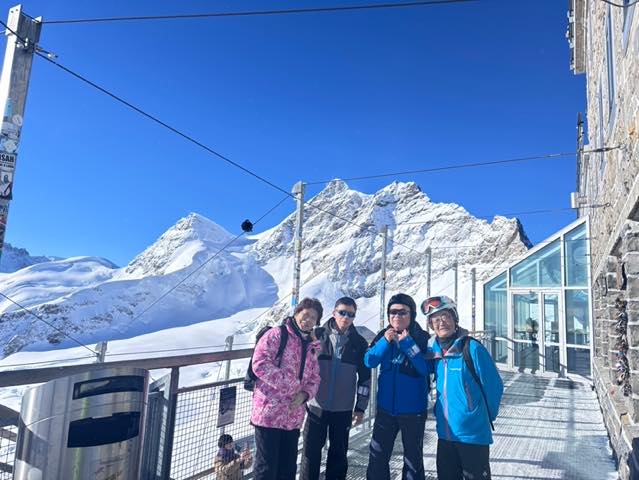 th_C25B878E-57EE-4B41-93F4-B327257773A0