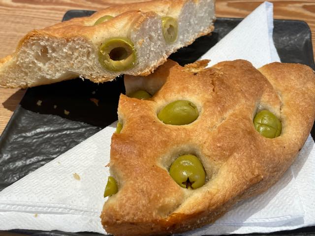 th_C7C6896F-EFBD-4331-9052-F0C356276395