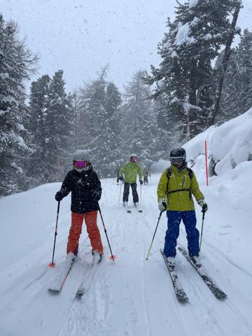 th_ED2EF8AA-6FE2-4187-8226-28B59CAFF711