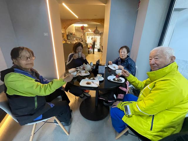 th_F87E90BD-E706-4FD3-8D52-B2FA0AFC1B60