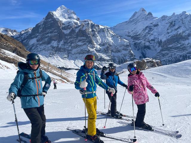 th_FDE6789A-ACE4-4D7A-87C8-CA30F20C4B39