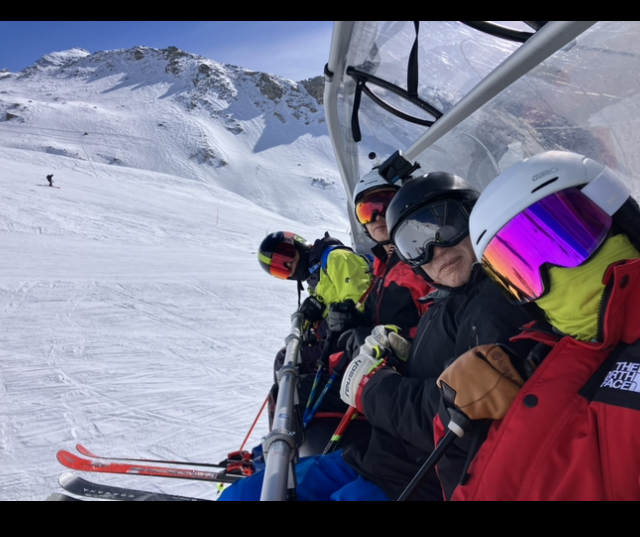 59627567-07DB-4994-B28C-176ECACCF33F