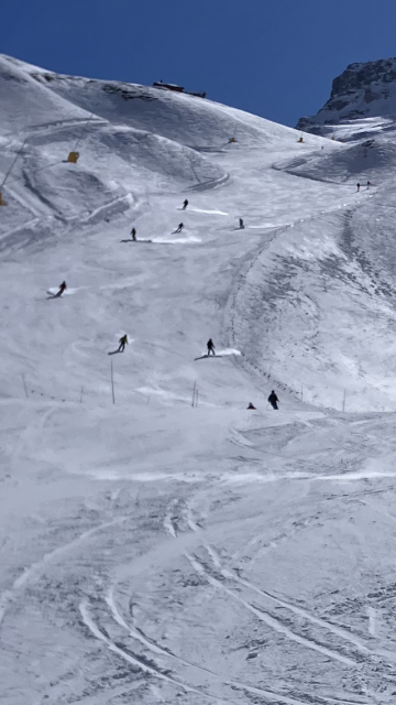 DC819BCC-C975-4FC5-9303-18A5BA54BA6F