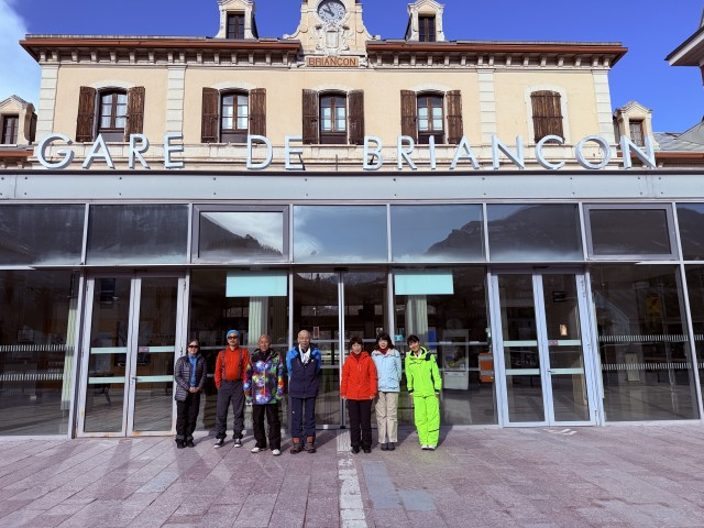 ブリアンソン駅にて