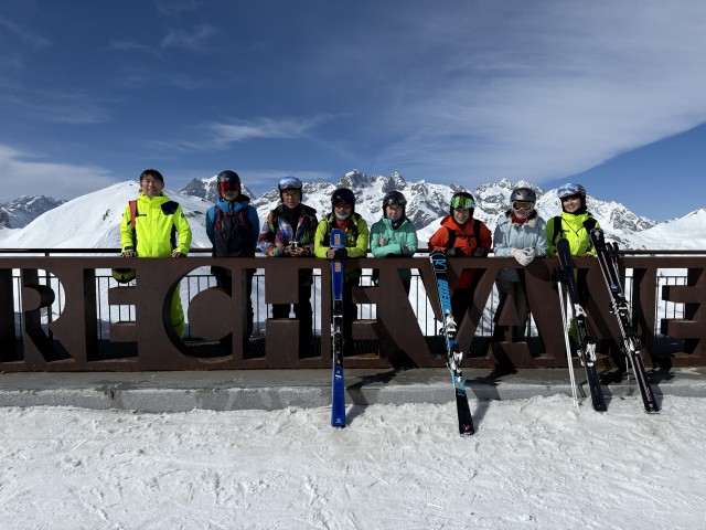 セ—ル•シュヴァリエのオブジェで記念ショット