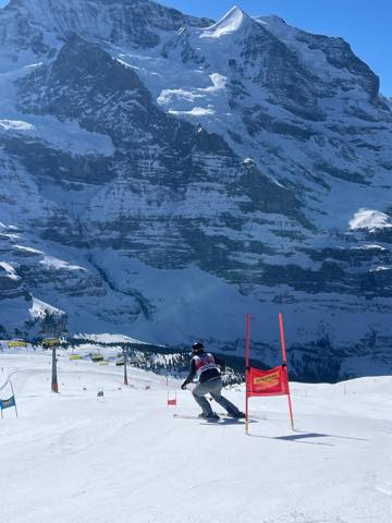 th_CC5DDB5C-C3DD-4C8A-A172-7326FF7814DC